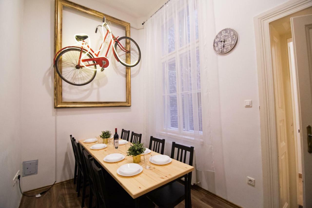 Cheerful And Cozy 2 Bedrooms 2 Bathrooms Apartment With Top Location ブダペスト エクステリア 写真
